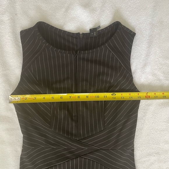 Vf show pinstripe dress NWT black & white zippers front & back Bodycon cute! - Picture 3 of 14